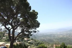 Montecolcau Panoramic view - Triei