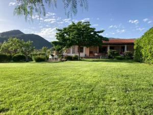 Countryside villa in Sardinia img12