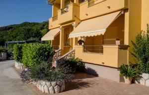 Apartments Silvana in Kampor