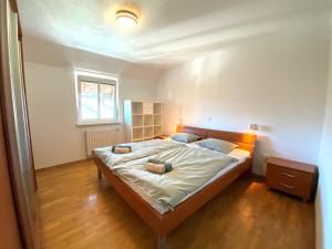 Apartment above Lake Bled