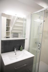 Appartements New Hypercenter Appart'Hotel Sweet Green : photos des chambres