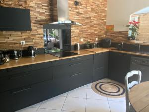 Maisons de vacances Villa piscine chauffee & spa sur le Bassin d Arcachon - proche plage et ocean : photos des chambres