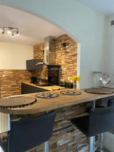 Maisons de vacances Villa piscine chauffee & spa sur le Bassin d Arcachon - proche plage et ocean : photos des chambres