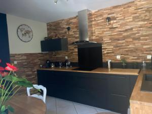 Maisons de vacances Villa piscine chauffee & spa sur le Bassin d Arcachon - proche plage et ocean : photos des chambres