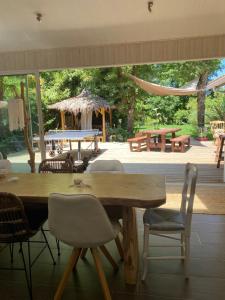 Maisons de vacances Villa piscine chauffee & spa sur le Bassin d Arcachon - proche plage et ocean : photos des chambres