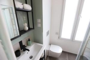 Appartements Appart' Hotel Pink Cosy 5min RER Proche Paris : photos des chambres