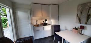 Gästhus i lugnt område. 3km från Örebro slott