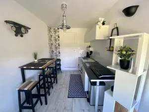 Gîte entièrement rénové Bord de Sèvre - Le Longeron