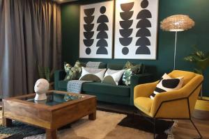 Stylish 2 Bedroom Apartment in Cape Town with Stunning Views