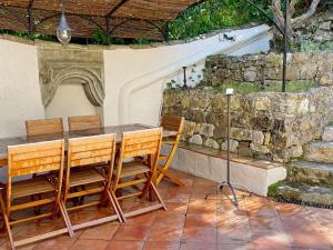 Maisons de vacances Spacious holiday home in Mouans Sartoux with garden : photos des chambres