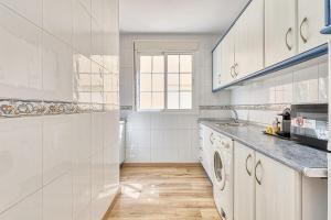 Bright & Breezy MERCED