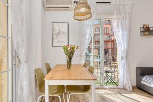 Bright & Breezy MERCED