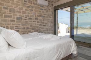 AEONIOS LUXURY VILLA