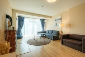 Poilsis klonyje - Vilkanastrai