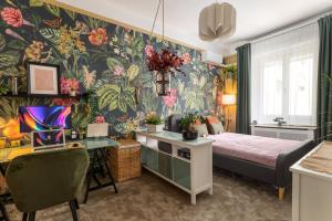 Secret of the Green Monkey