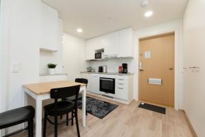 Hiisi Homes Hämeenlinna Asemanranta - 3hvězdičkové hotely ve městě Hämeenlinna