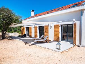 Hvar Cricket House Pakleni island