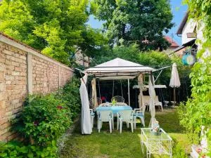 Apartman Indira - Grad