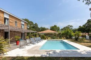 Maisons de vacances Santos Villa Piscine Proche Plage : photos des chambres