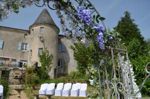 B&B / Chambres d'hotes Chateau Gros Puy, Petit Chateau chambre d'hote : photos des chambres