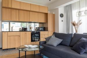 New Exclusive 2BD apartment by the sea