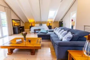 TheLoft32 - Silverhurst