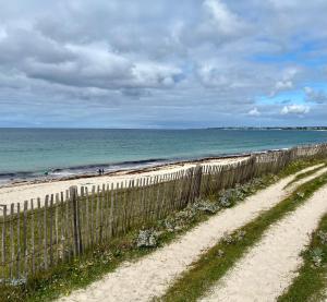 Maisons de vacances Face a l'ocean, Bretagne authentique a Pors-Poulhan : photos des chambres