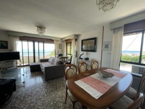 PV20A, Gran apartamento en el centro con vistas al mar