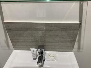 Single Room room in Trivelles Hotel - Manchester - Cross Lane