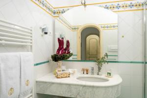 Executive Suite room in Hotel Royal Prisco