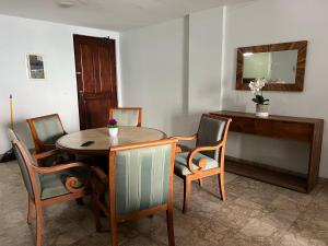 Lippo carita selatan condo 3bedroom langsung pantai