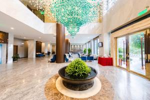 Mường Thanh Holiday Suối Mơ Hạ Long