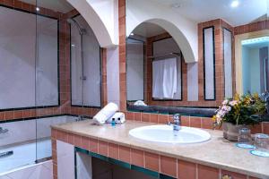 TMK Flora Park by Turismark - Adults Only