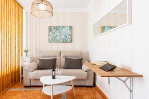 Casa Angelita Caminito del Rey, Dúplex con terraza en el centro de Andalucía