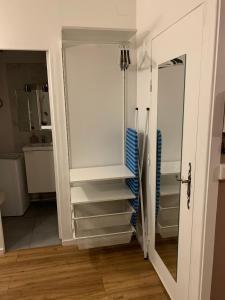 Aux Demoiselles dAvignon