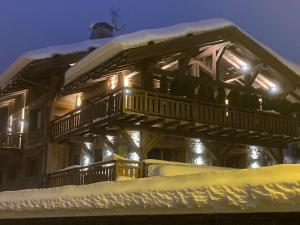 Chalet Whymper avec piscine 150m téléphérique (neuf 2021)