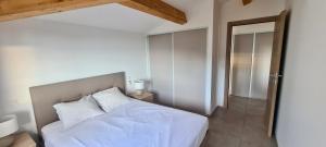 Appartements Poretto, appartement neuf sous les toits : photos des chambres