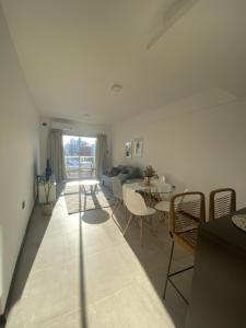 Hermoso departamento céntrico con estacionamiento