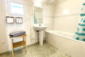 Maison pour 6 personnes avec garage et jardin