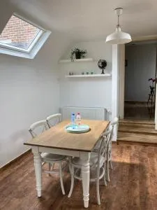 Rustig appartement in het groen met terras - Lint