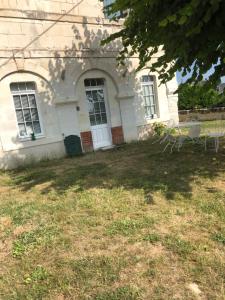 Charmant gite en rez-de-jardin