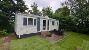 Chalet 156 voor 6 personen De Kuilart 5-sterren camping in Friesland - 考德姆