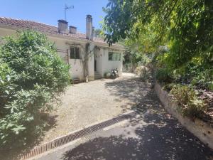 Maisons de vacances Charming little house, sea view and big terrace : photos des chambres