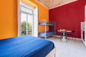 Large Studio with Private External Toilet