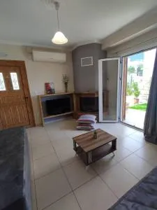 Konomi Residence-Marilena Apartment - Karavádhos