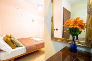 Small Double Room room in B&B Colorful Suite Yard