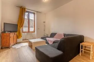 Monesto Gite maison de ville cité médiévale - Thénioux