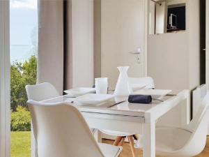 Chalet op Camping Lauwersoog met 3 slaapkamers en vaatwasser - JoyCasa