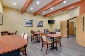 Americas Best Value Inn & Suites Independence VA