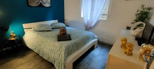 Appartements Centre ville Menton 4 couchages et equipements bebe : photos des chambres